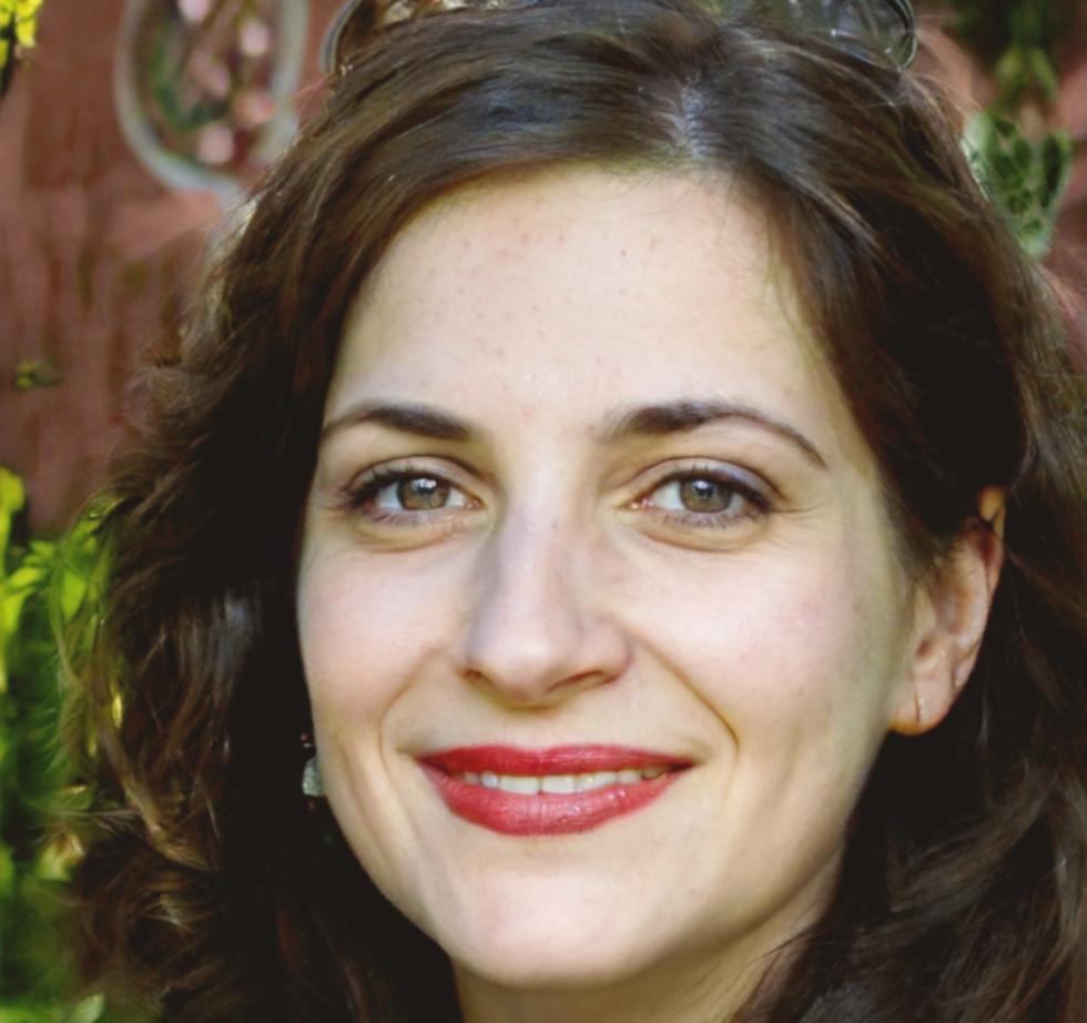 Esperanza Villalobos, analista financiera